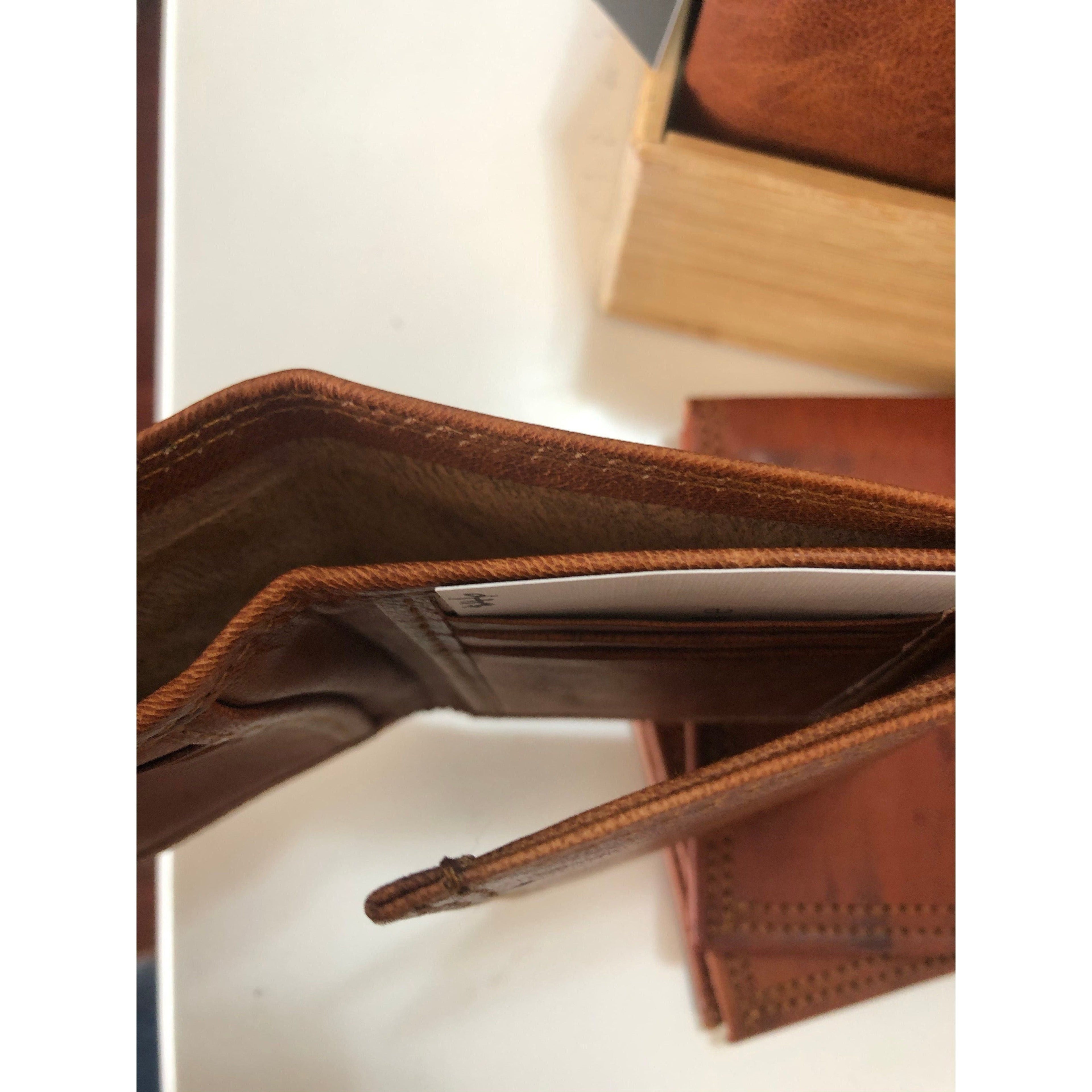 Men’s Trifold Wallet
