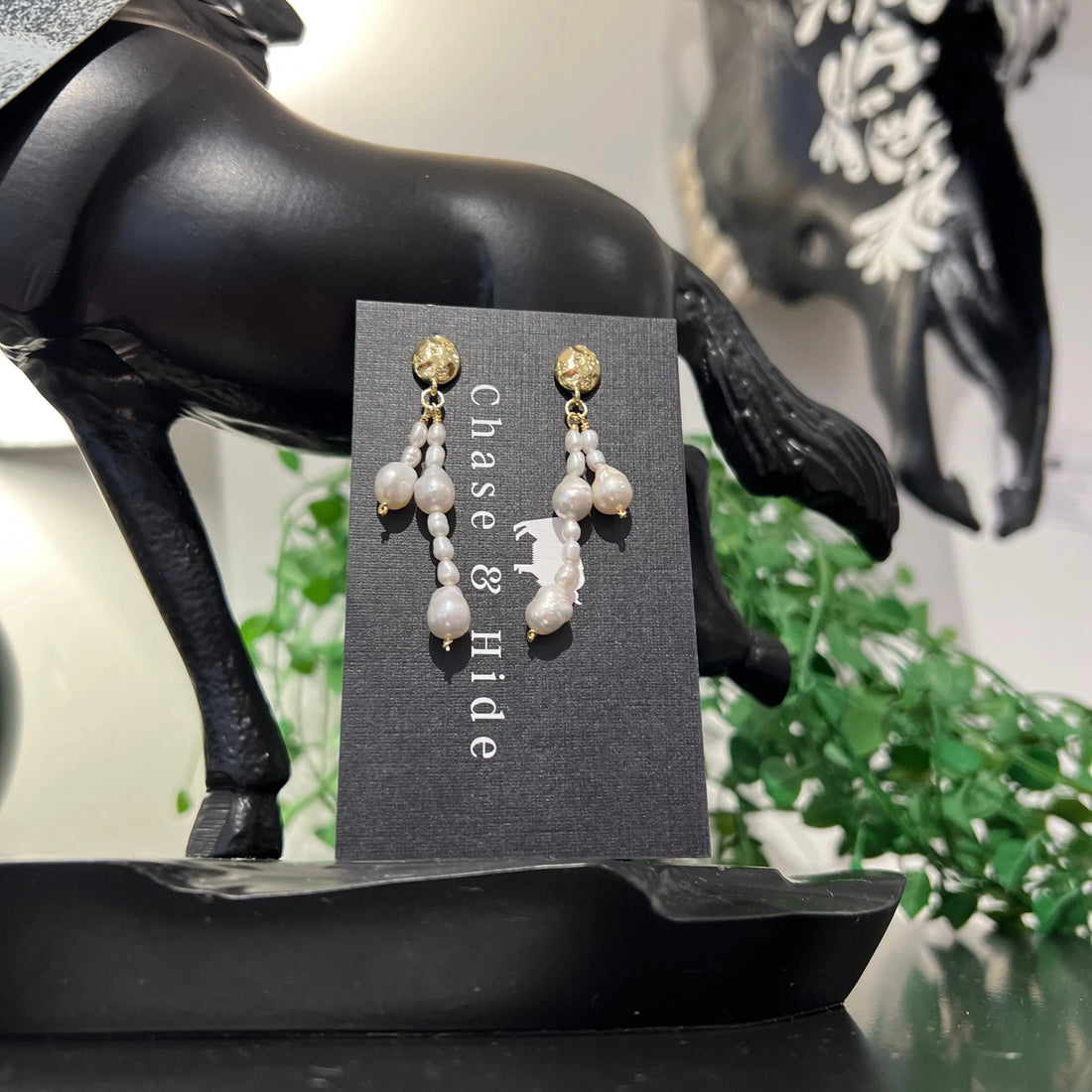 Drop double pearl earring