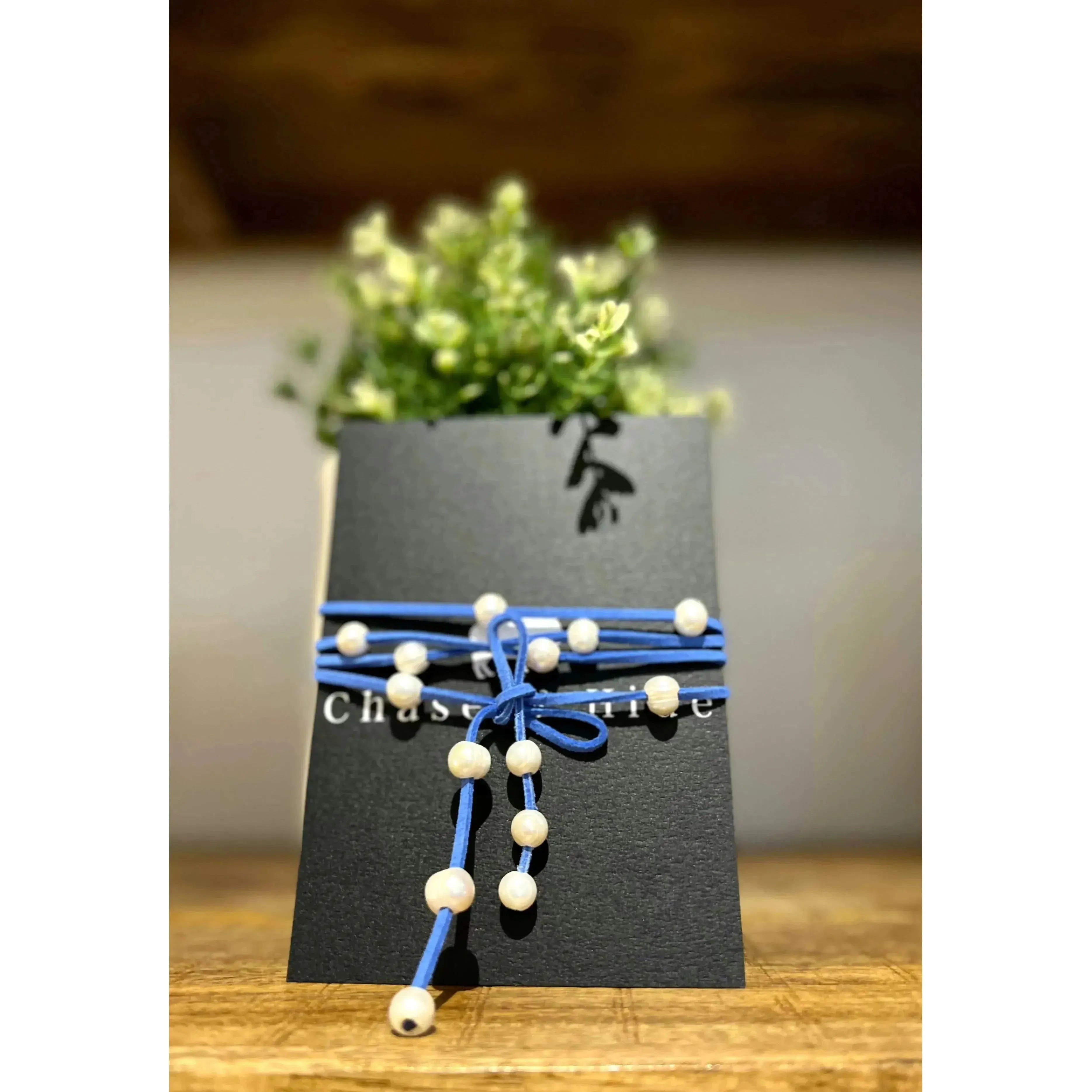 Pearl Lariat sky Blue