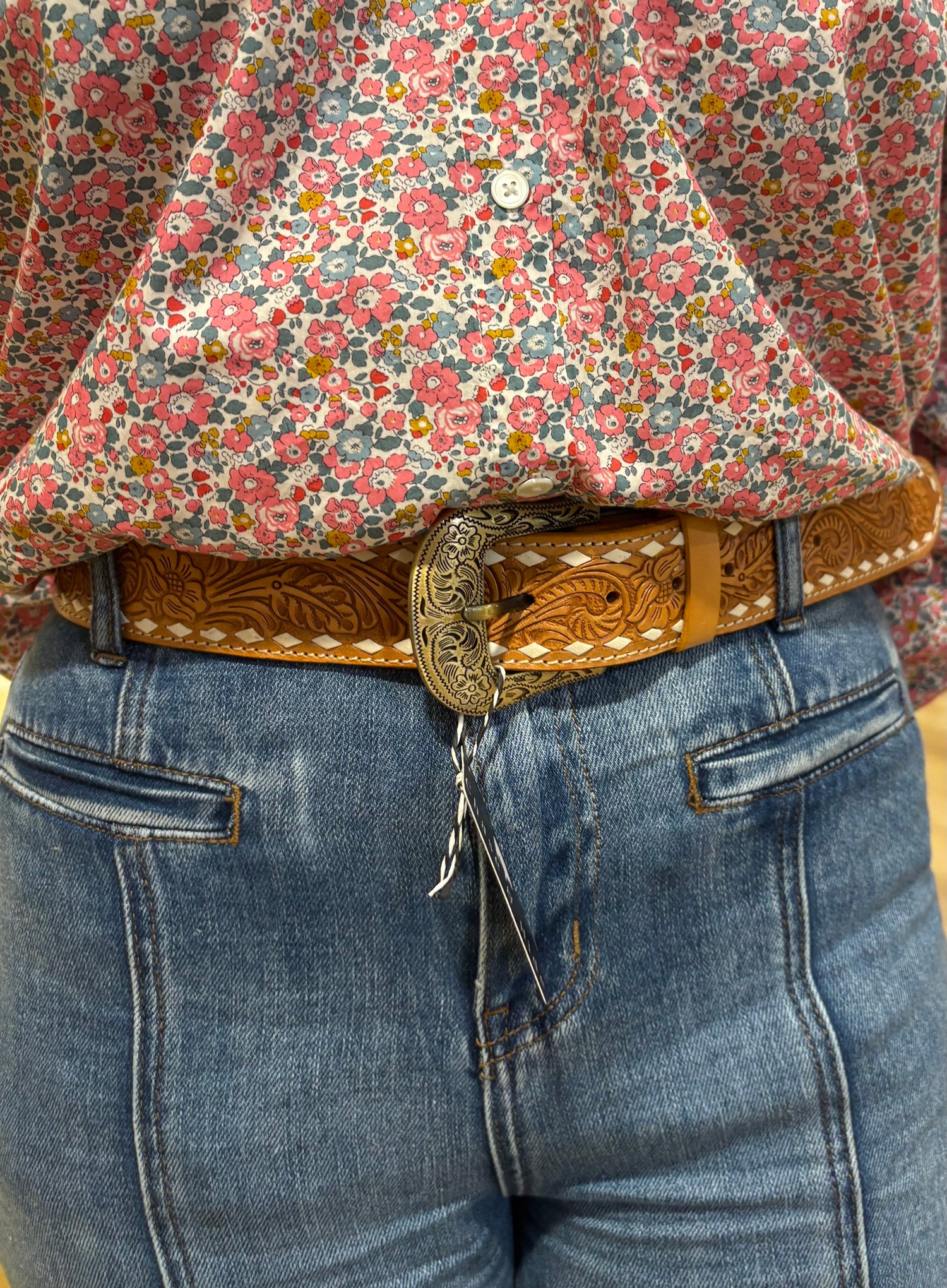 Tan stitched tooling leather belt 