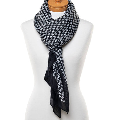 Black: Tetris Scarf