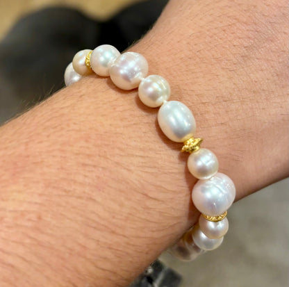 Freshwater Pearls and gold plated bead bracelet 