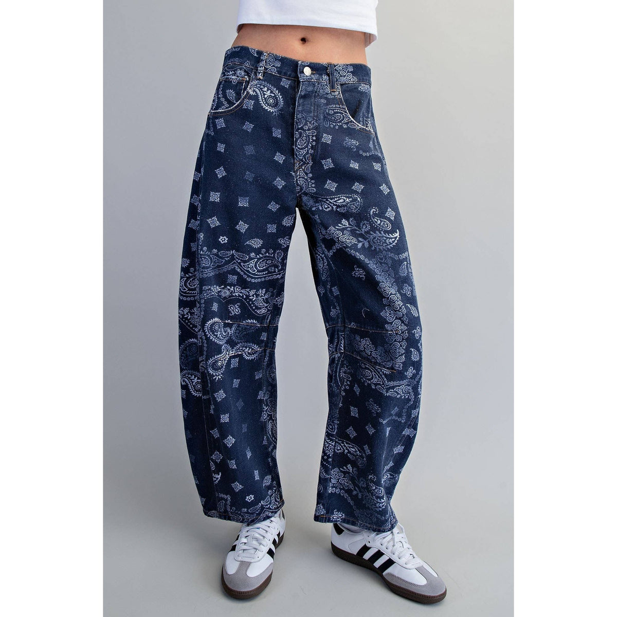 JEANS MINERAL WASHED PAISLEY PRINTED BARREL JEANS