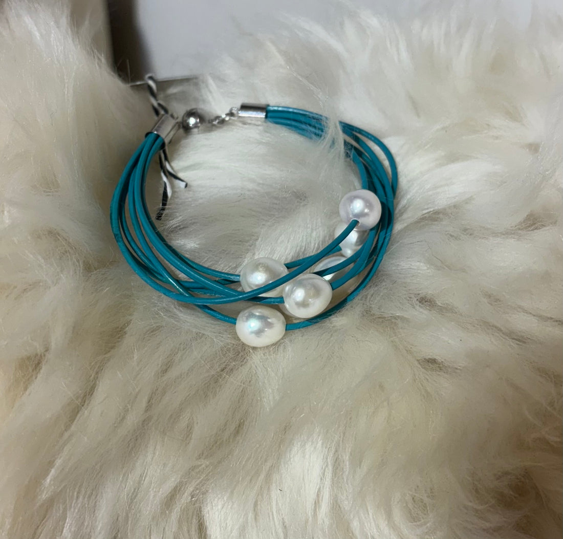 Pearl layers bracelet Dark Turquoise