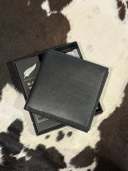 Bi-Fold Leather Wallet 