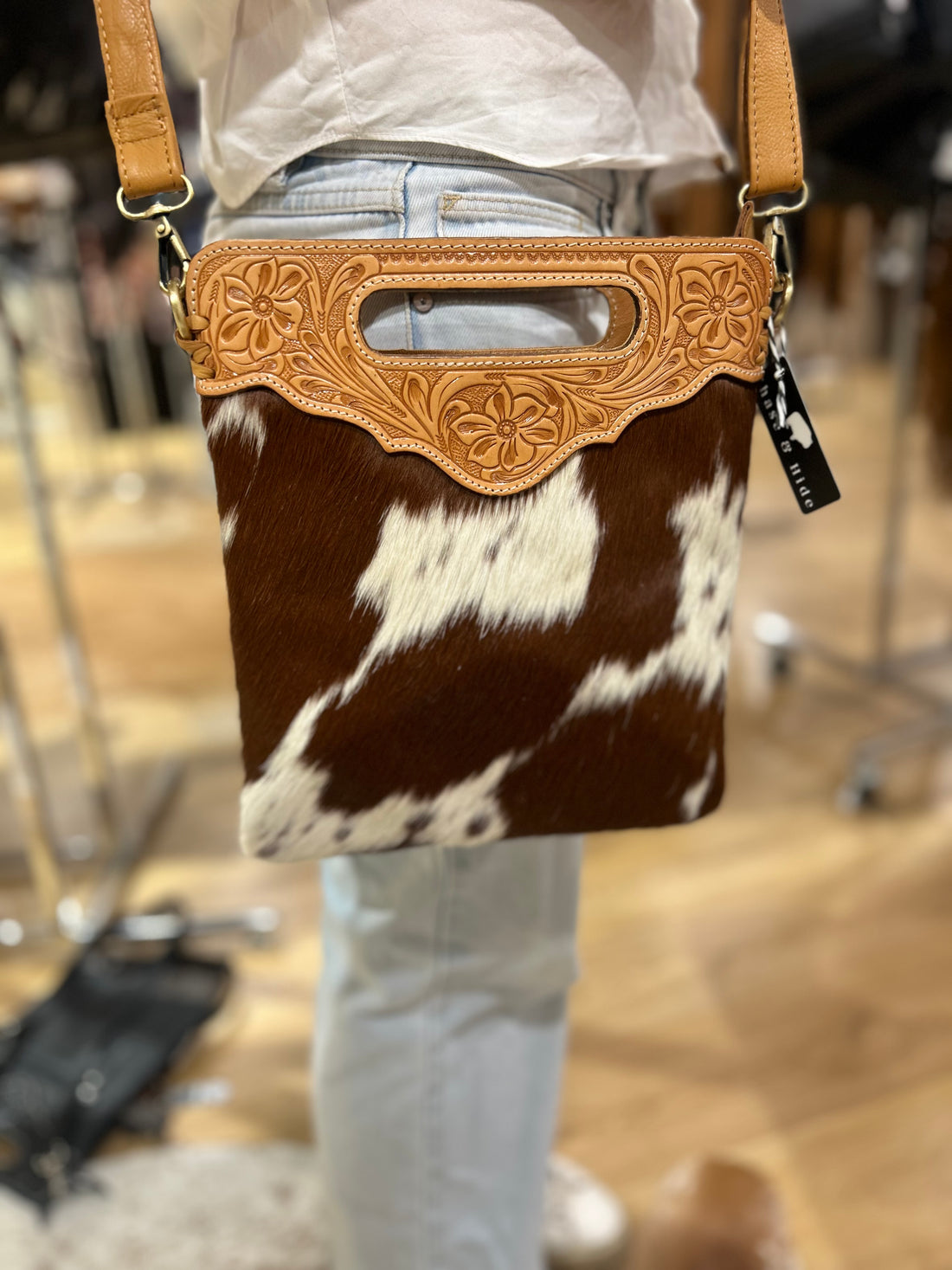 Sundance hide &amp; tooled leather handbag 