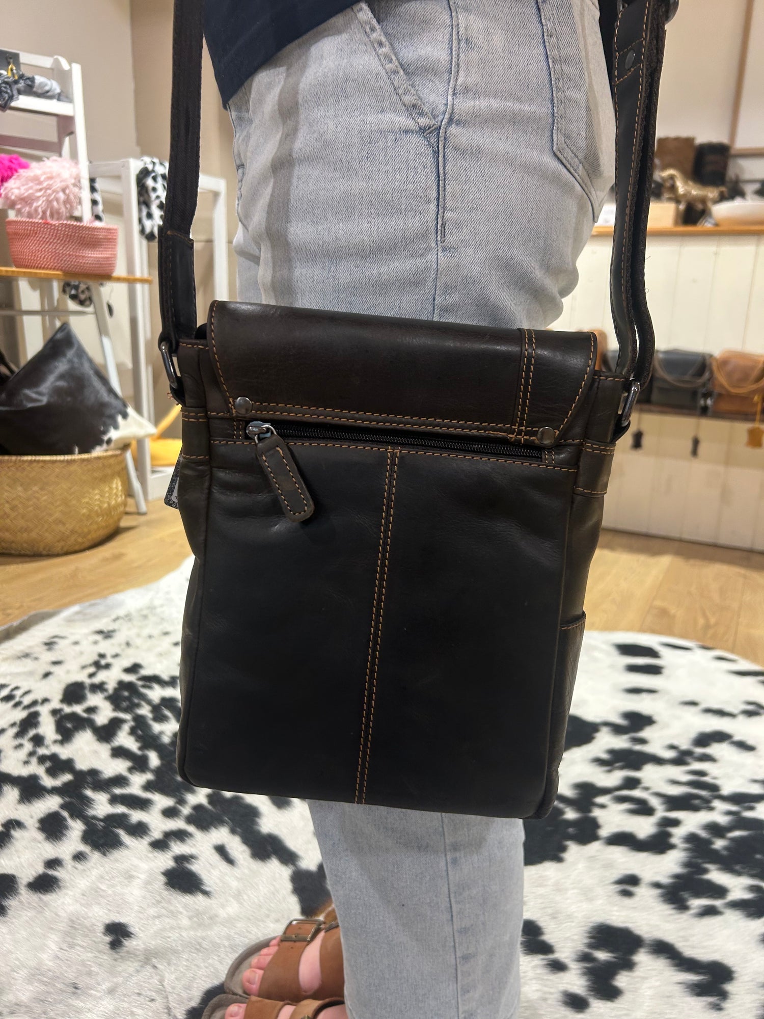 Leather Shoulder Crossbody Bag - 6307