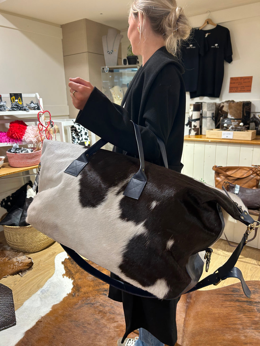 The Navy Vacay Overnight Bag