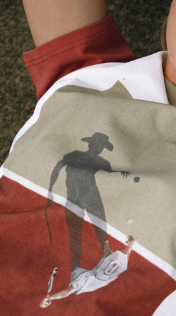 FAR MER by Whitney - Vintage Serve Tee