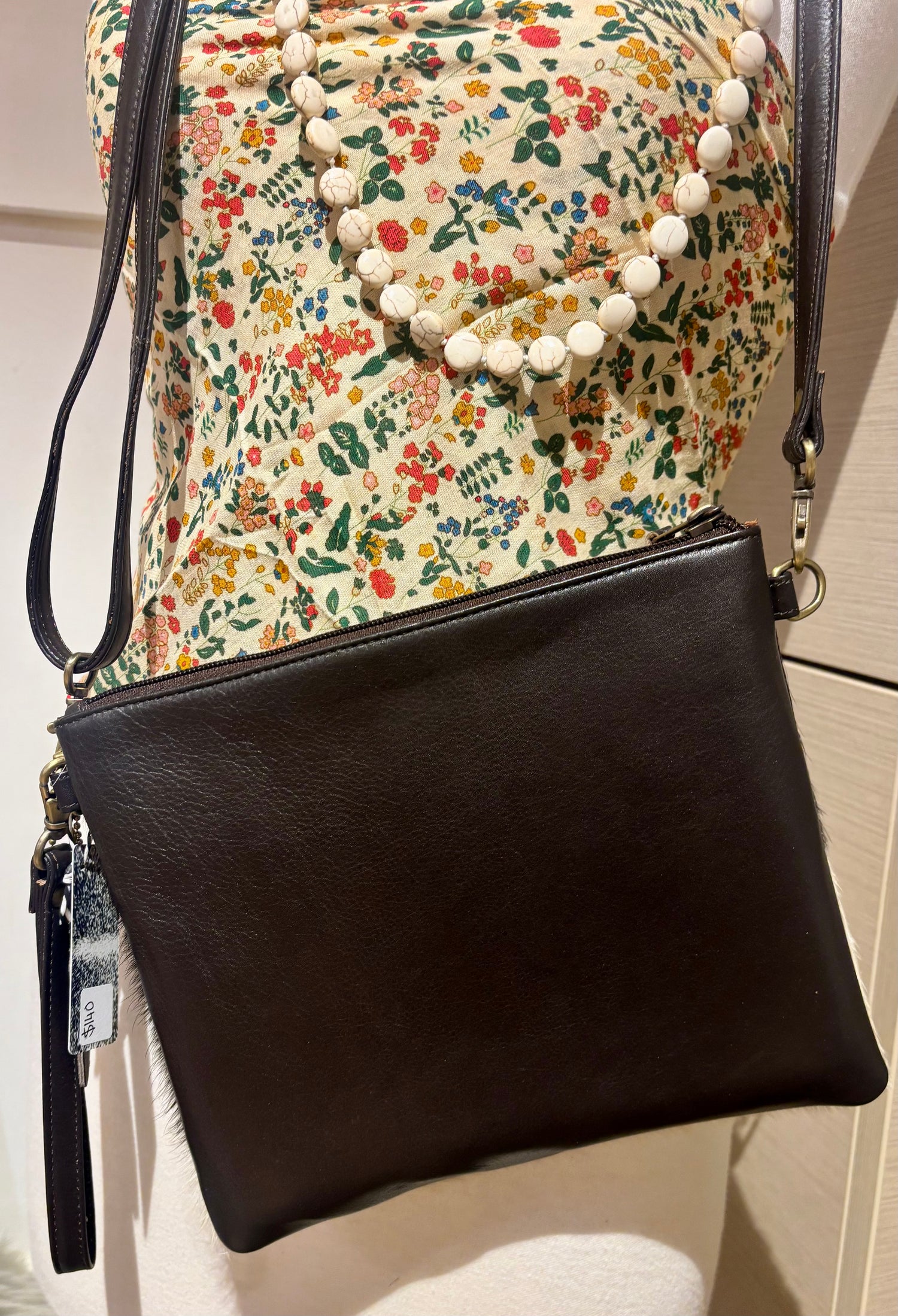 Cowhide clutch bag 