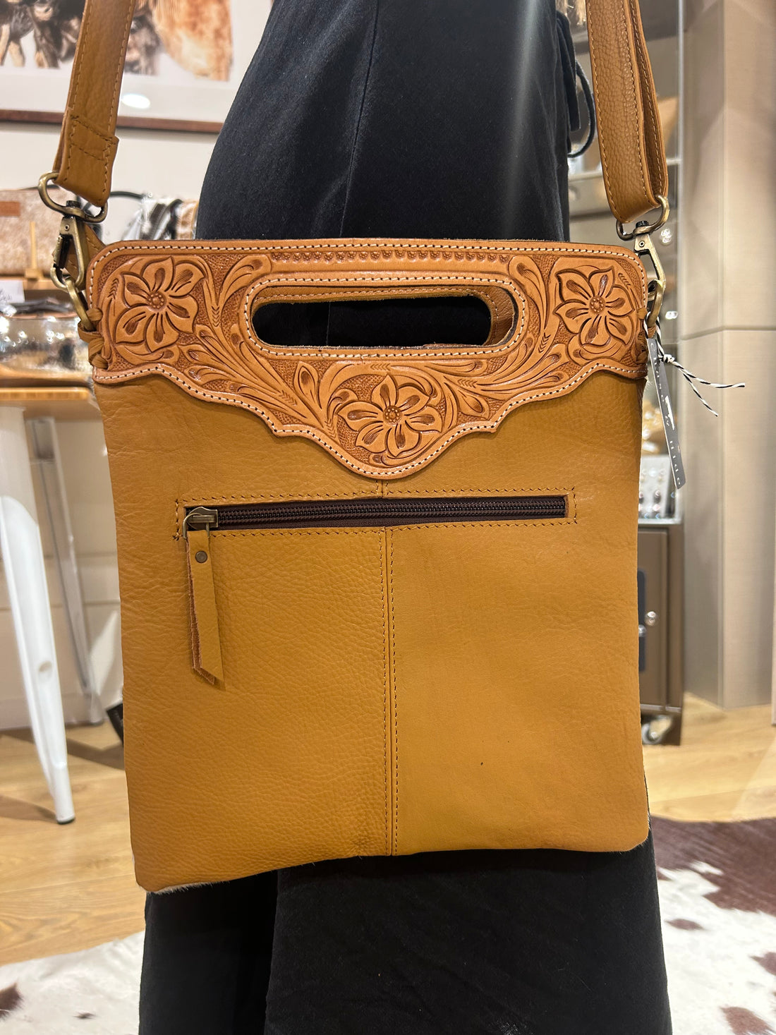 Sundance hide &amp; tooled leather handbag 