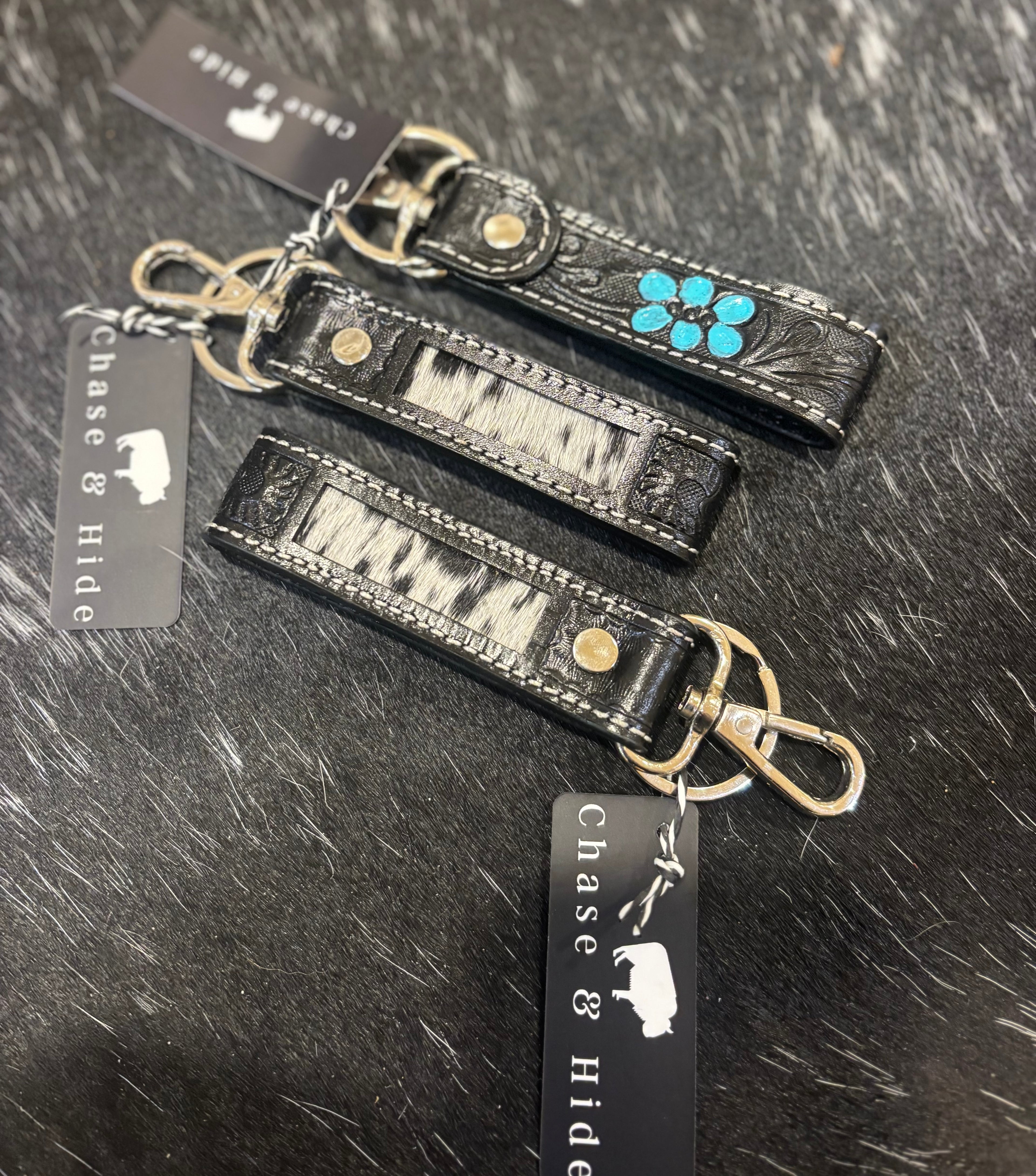 Tooling Leather and Cowhide Sleek Keyring – CA20