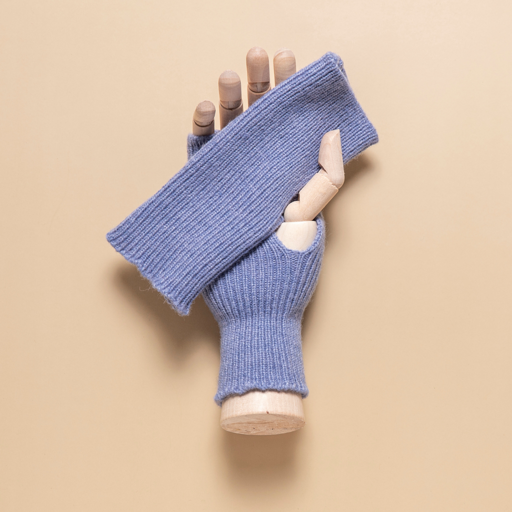 Ribbed Fingerless Gloves