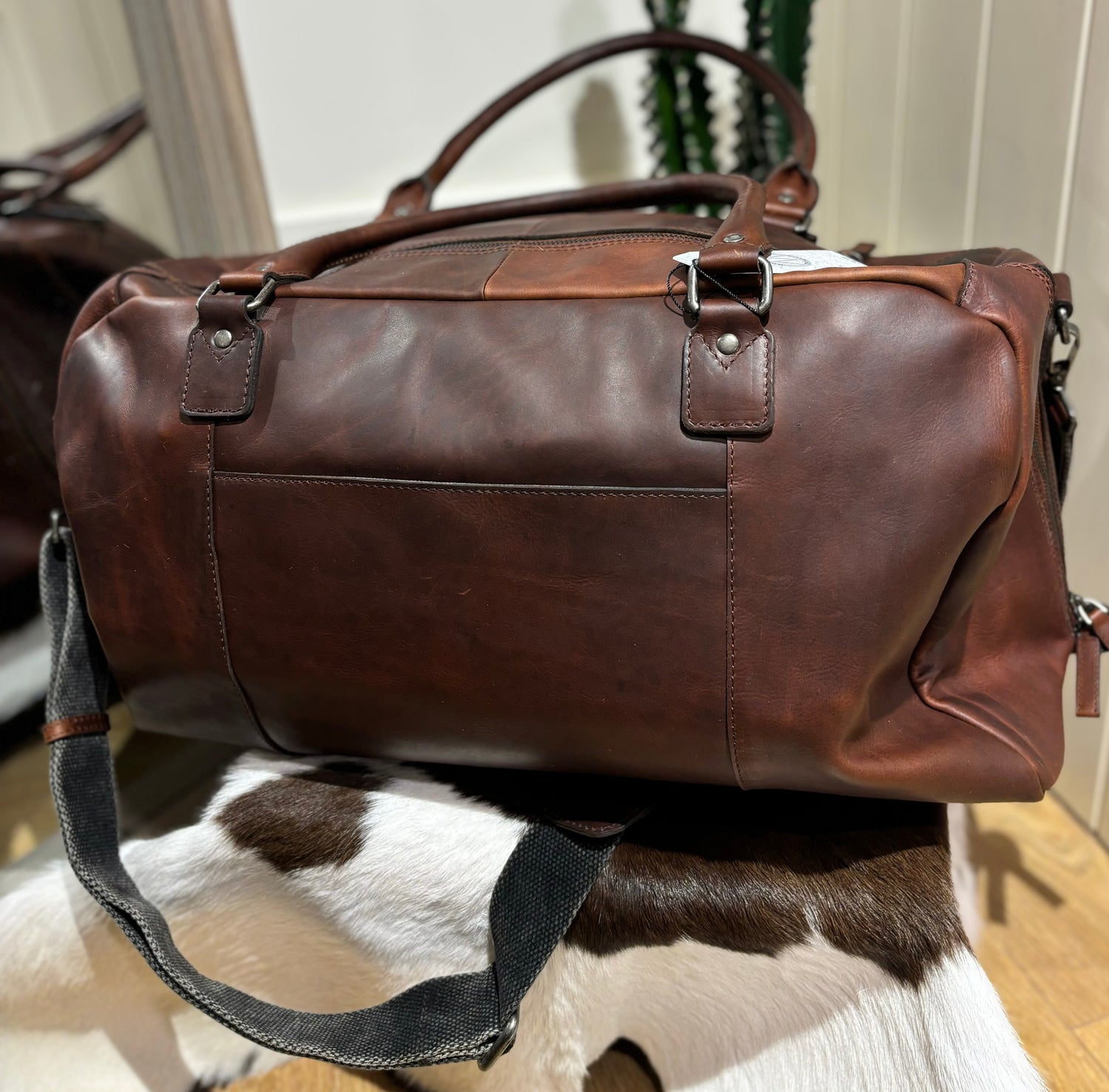 Brandy Leather Overnight Bag 