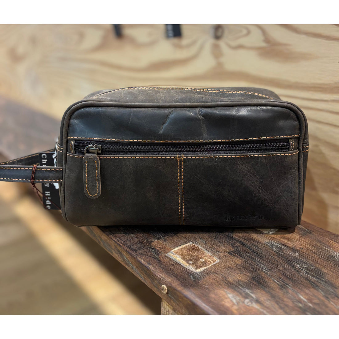 Men’s Leather toiletry bag