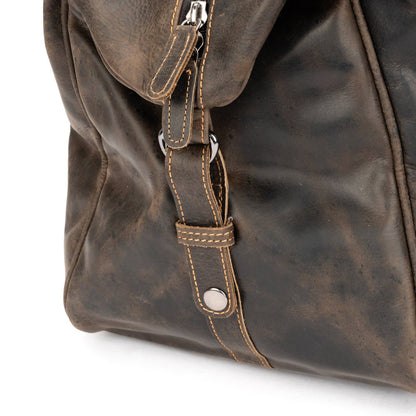 THE WEEKENDER DUFFLE BAG 
