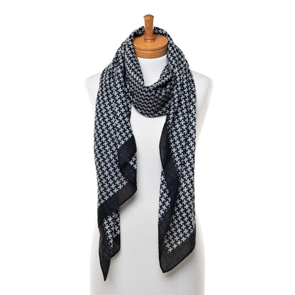 Black: Tetris Scarf
