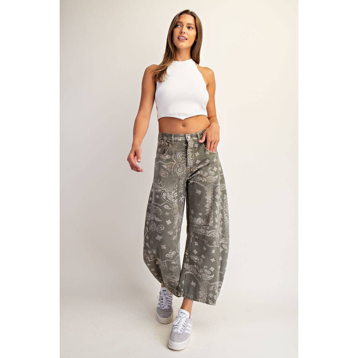 JEANS MINERAL WASHED PAISLEY PRINTED BARREL JEANS