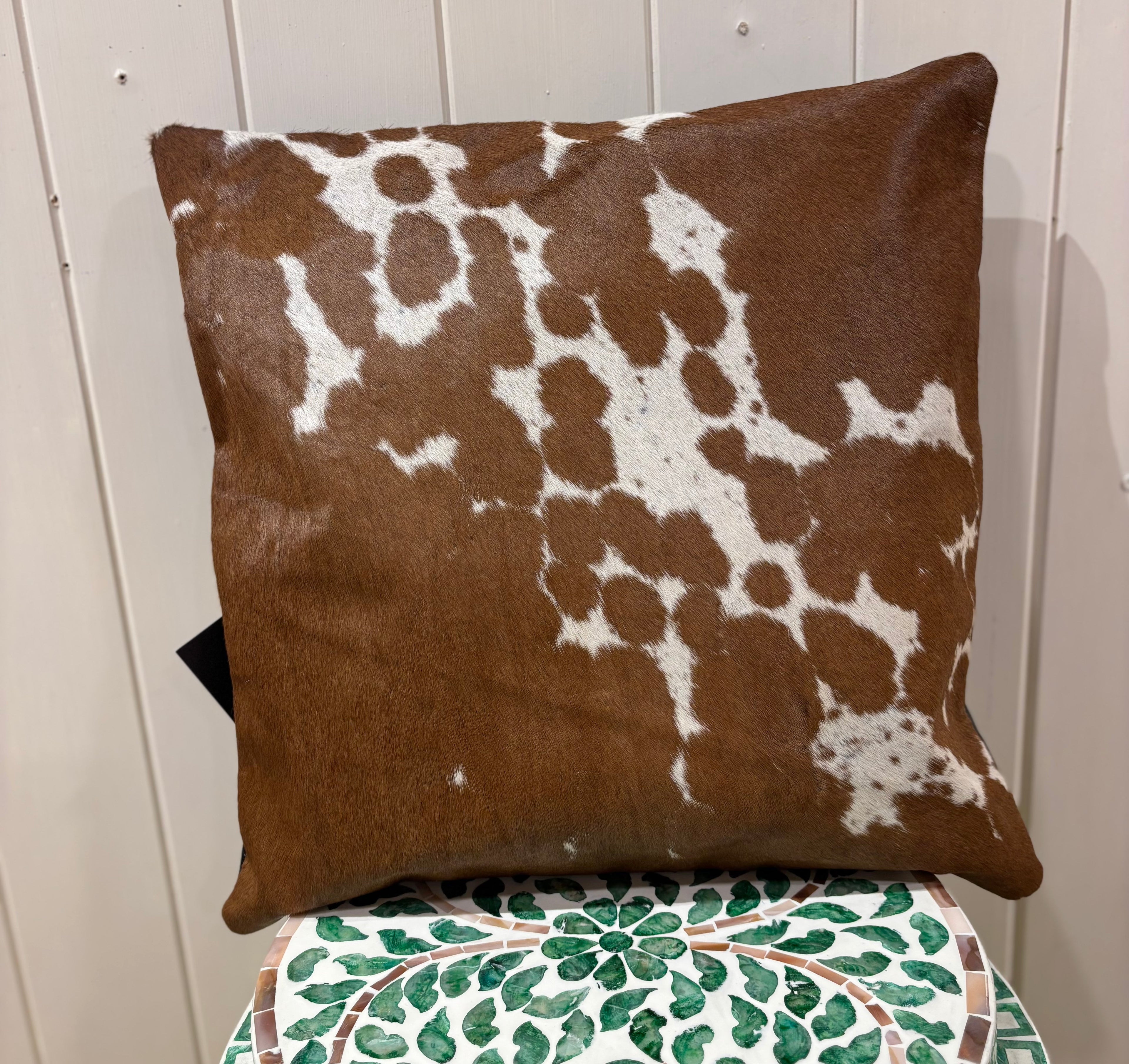 Hide and leather Cushion 