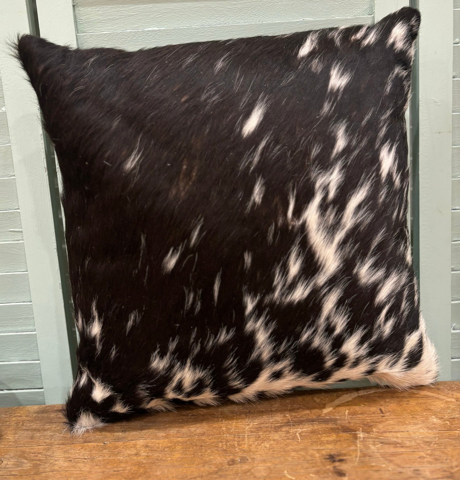 Hide and leather Cushion 