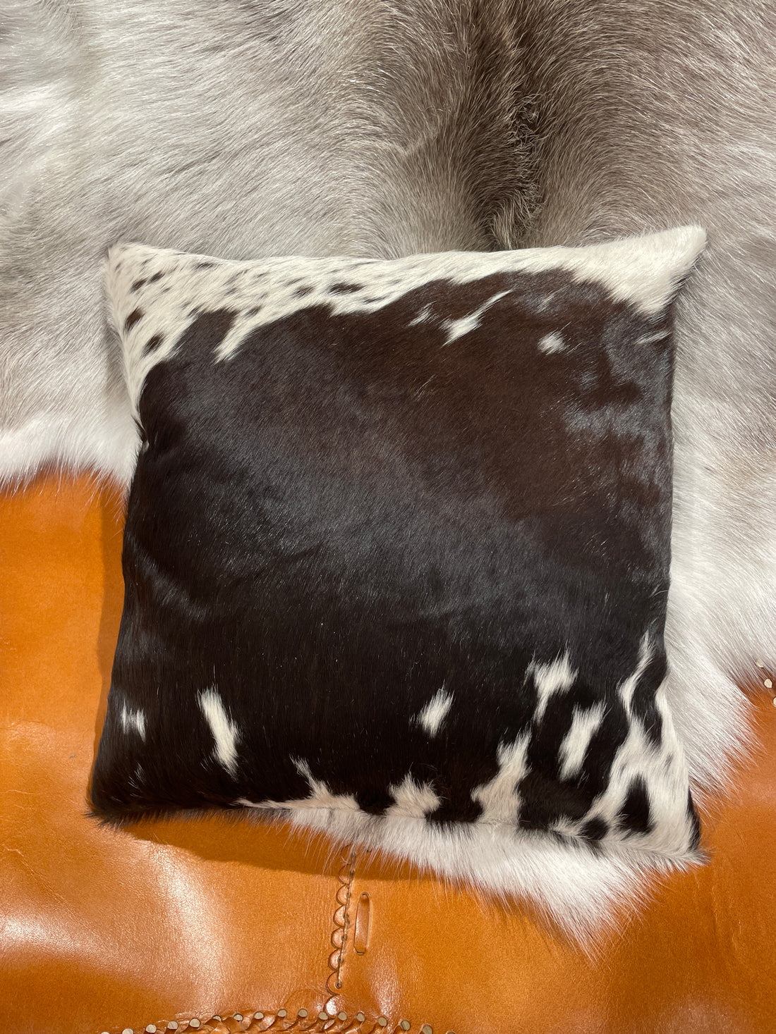 Hide and leather Cushion 