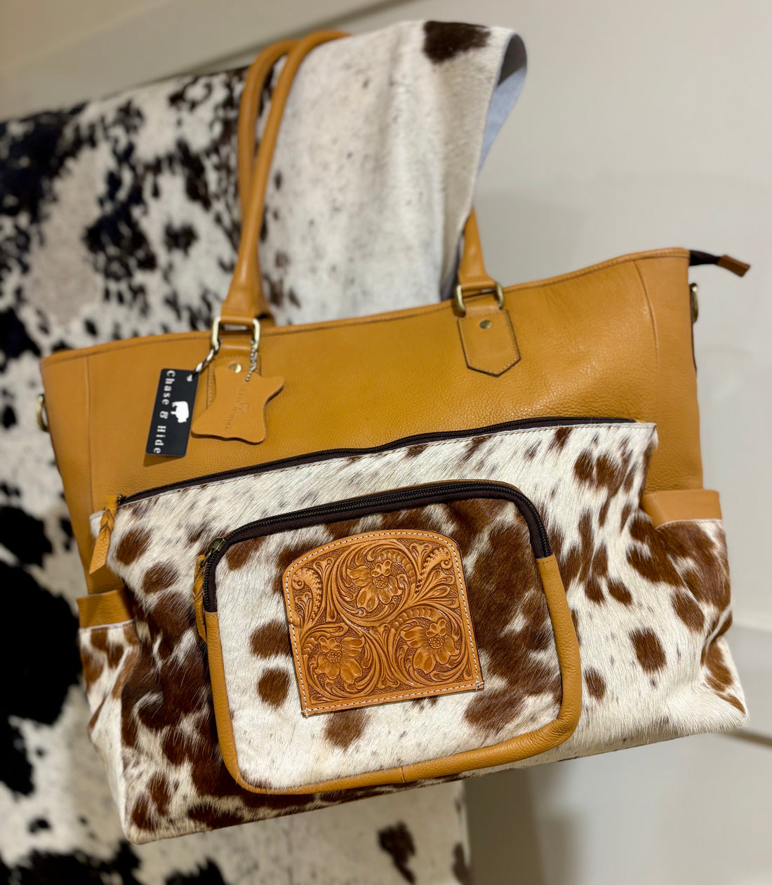 Cowhide and tooling leather nappy / Large Bag 