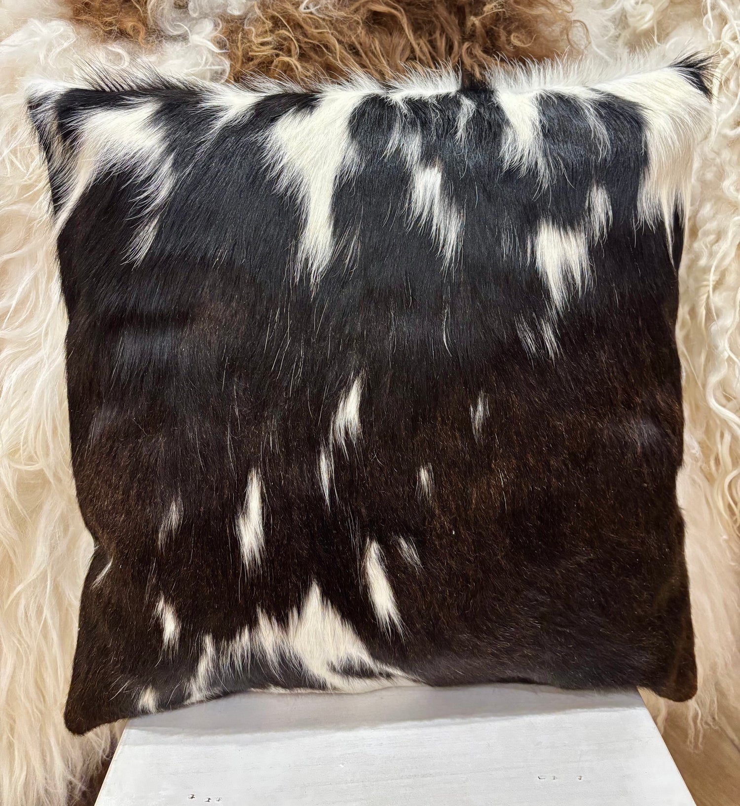Hide and leather Cushion 
