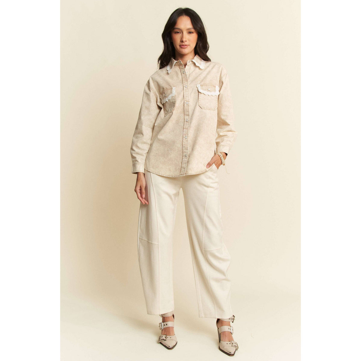 LIGHTWEIGHT WASHED LACE EDGE WAFFLE KNIT SHIRT