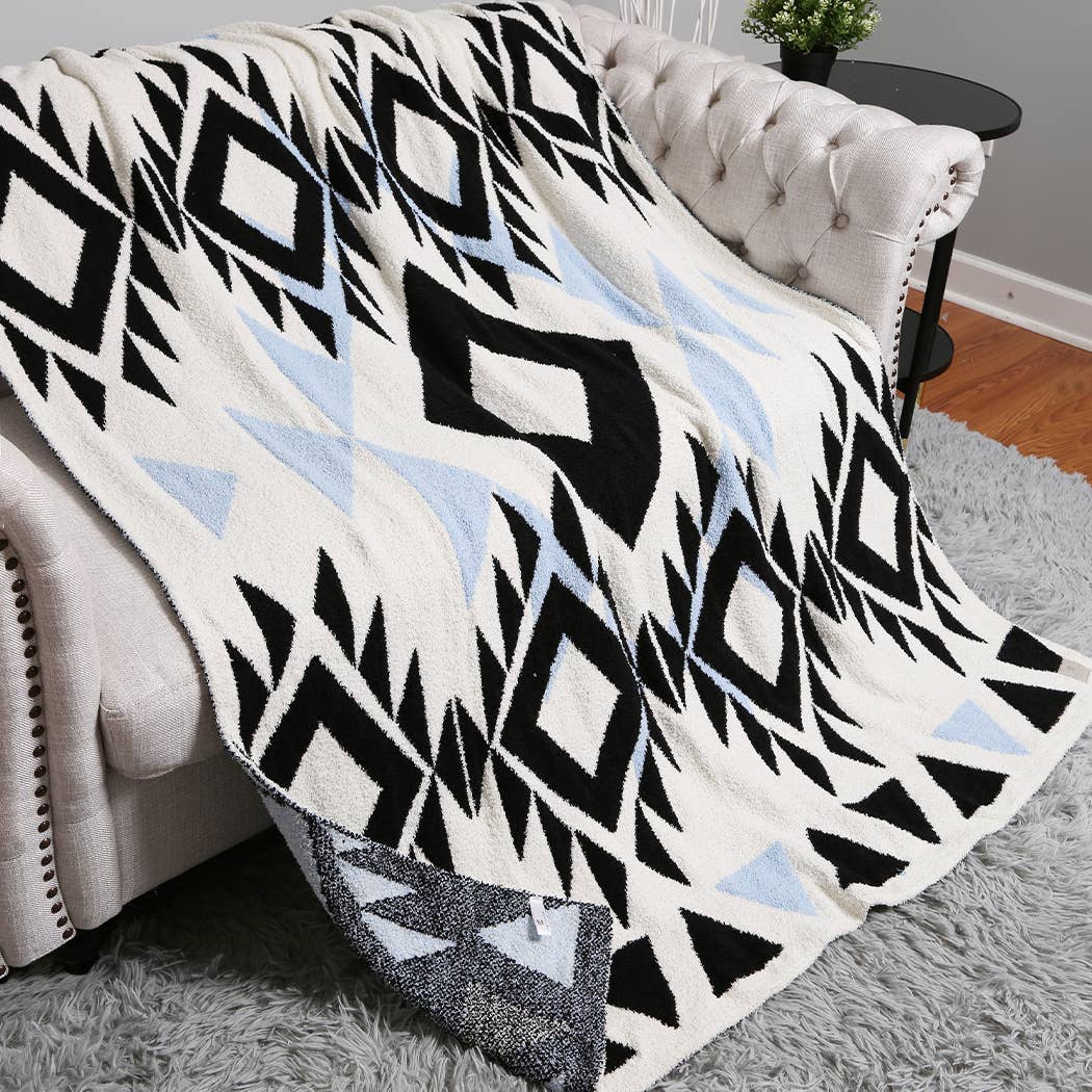 Tribal Pattern Cozy Soft Throw Blanket