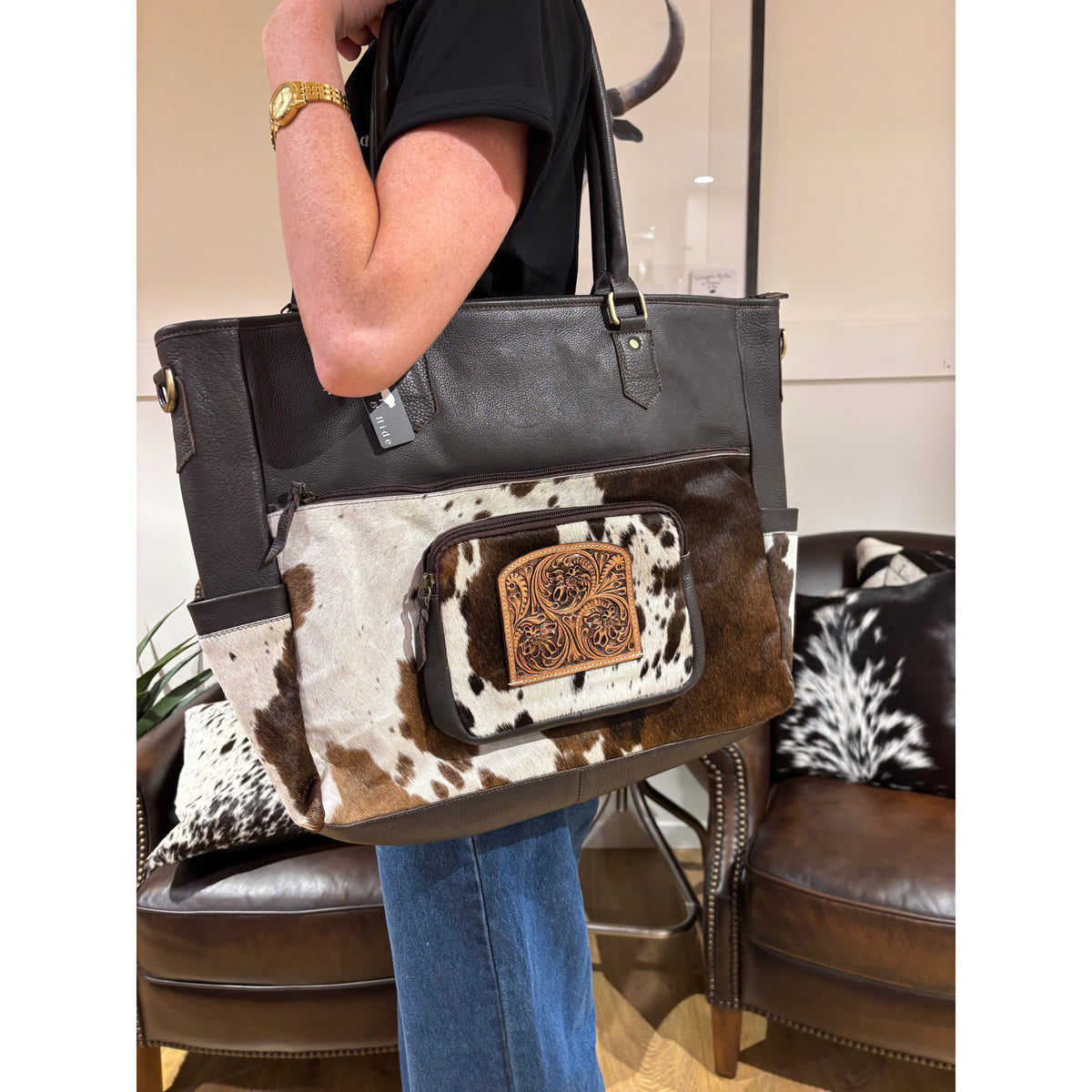 Cowhide and tooling leather nappy / Large Bag 