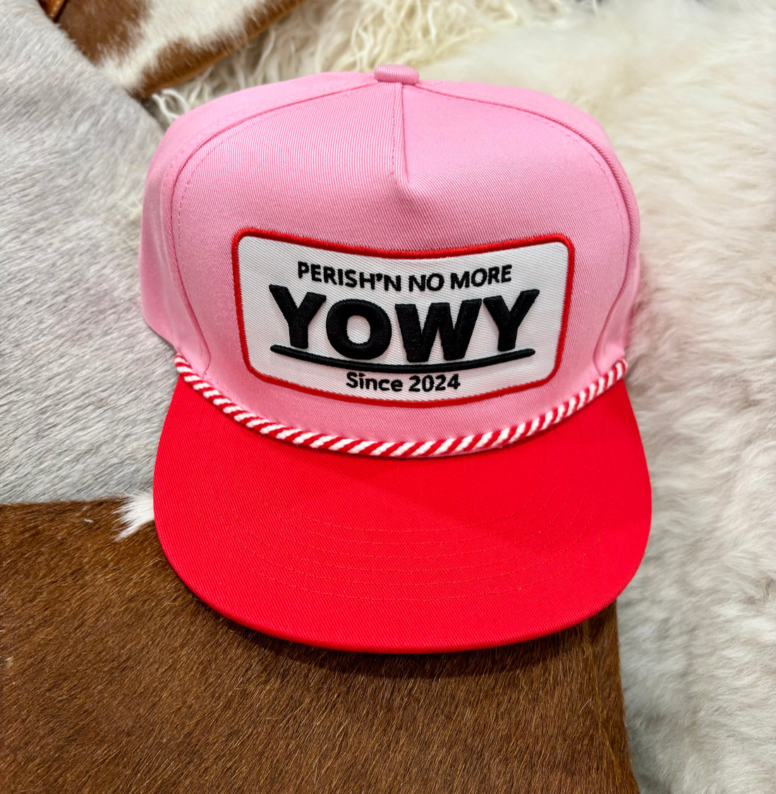 Yowy Caps