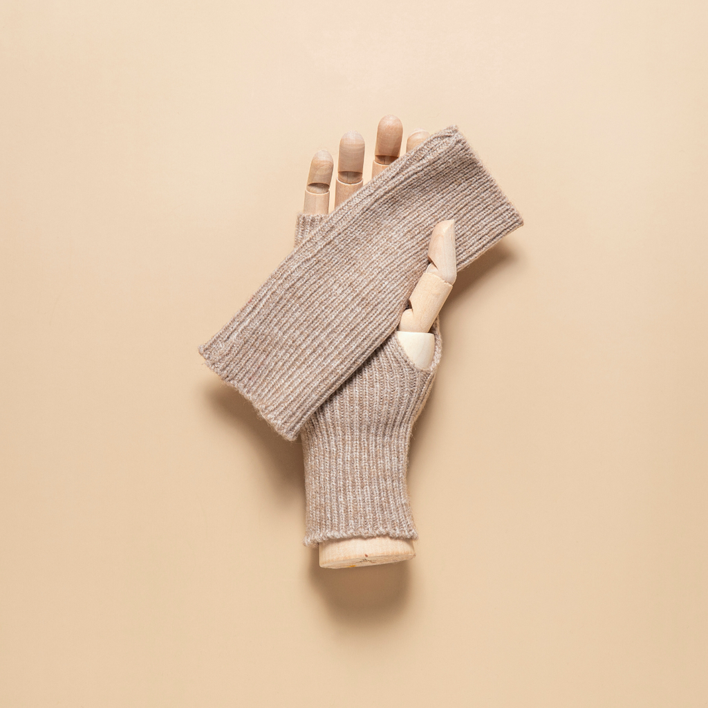 Ribbed Fingerless Gloves