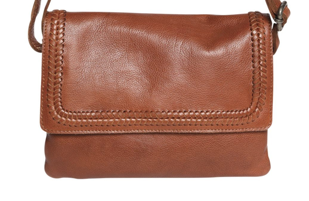 Tan Leather weave shoulder bag 