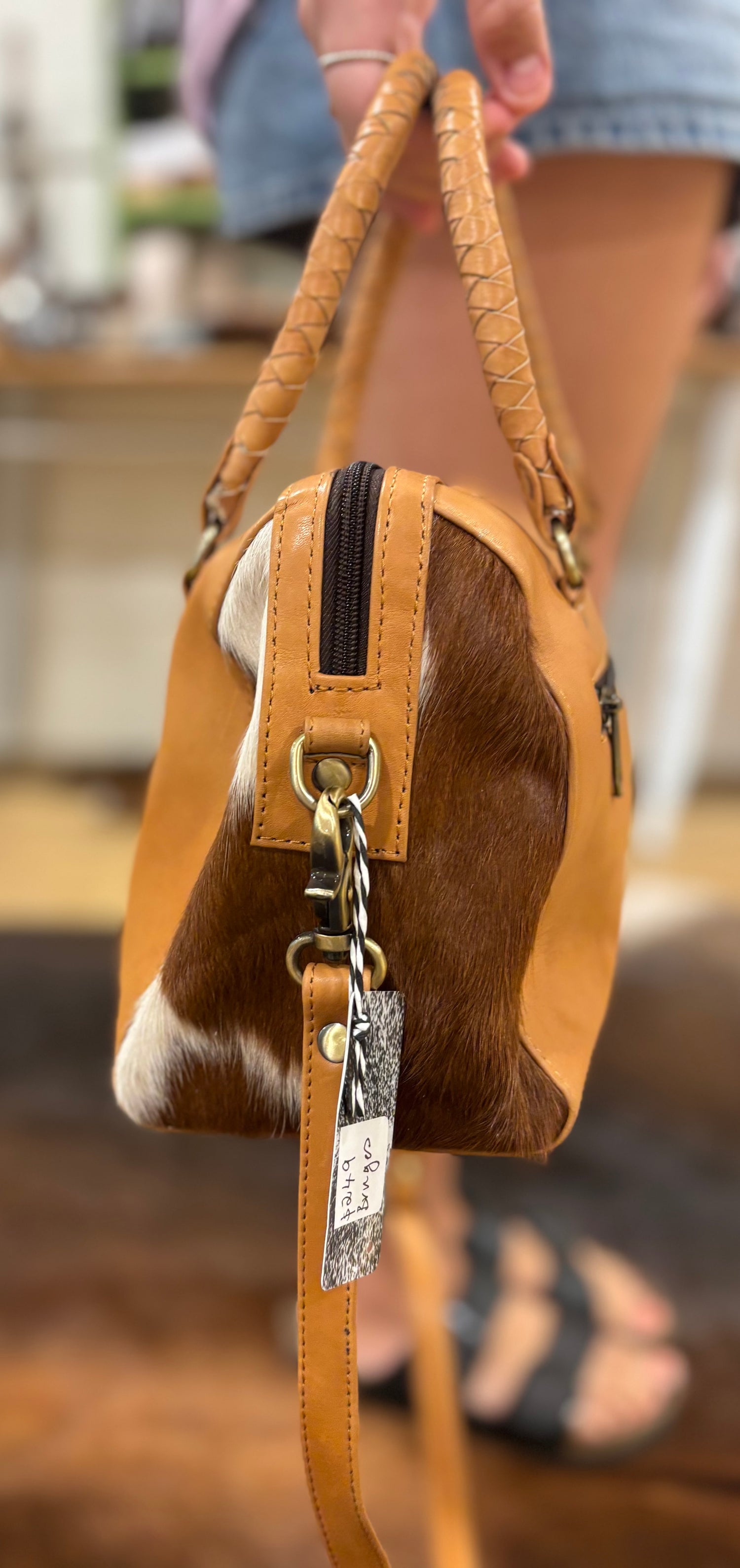 Brussels Cowhide handbag 