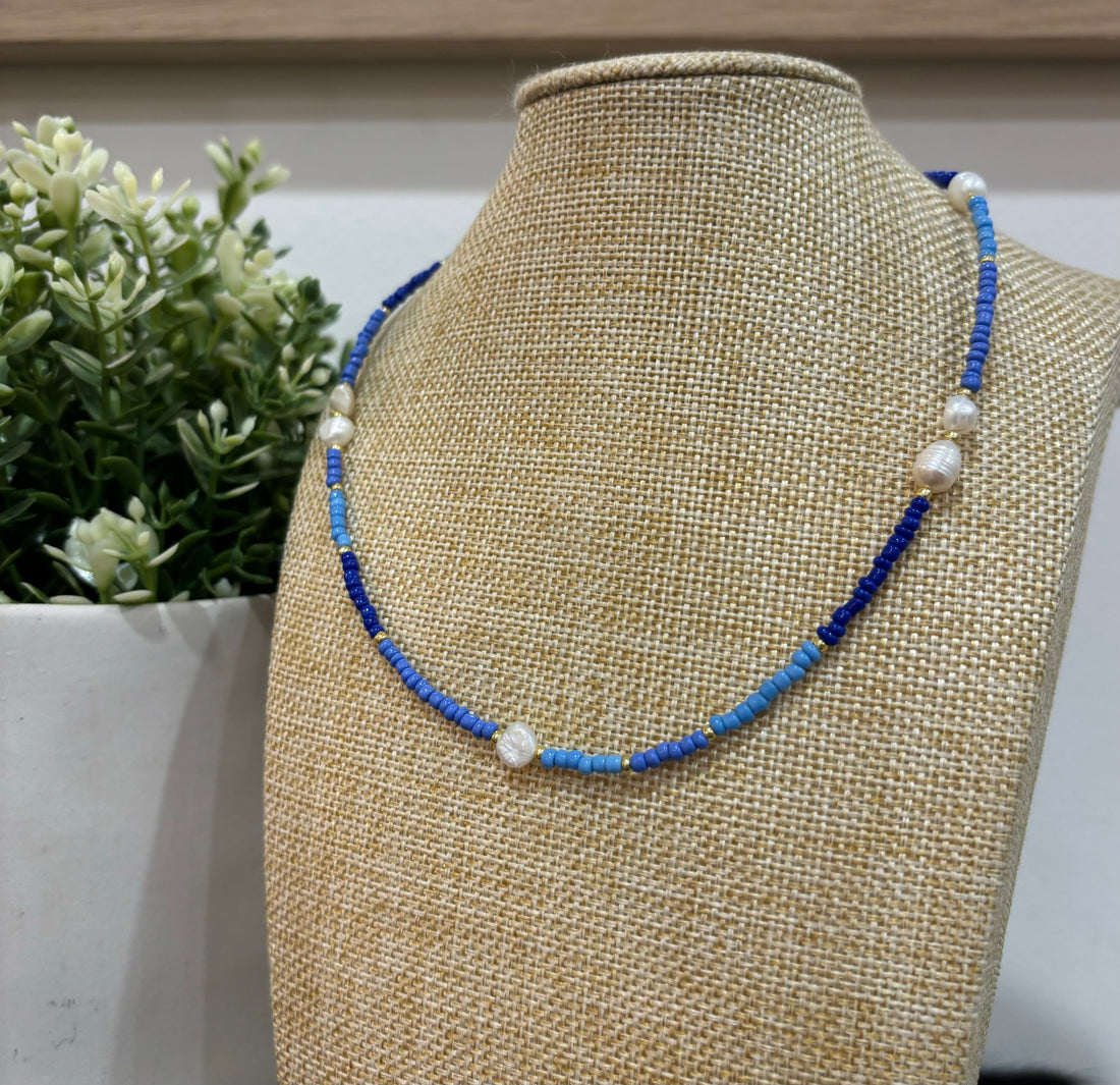 Blue Bead and Pearl Choker 