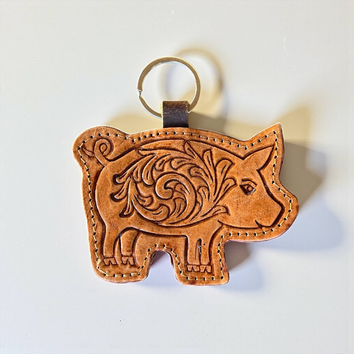 Pig tooled leather keychain – Chase & Hide