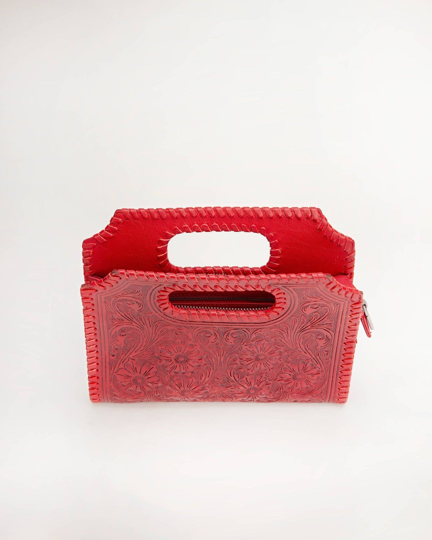 Alma Medium Handbag Red