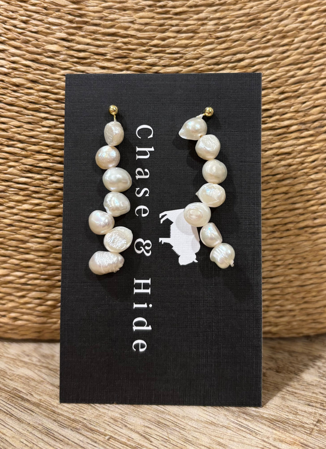 Rain drop Pearl earrings 