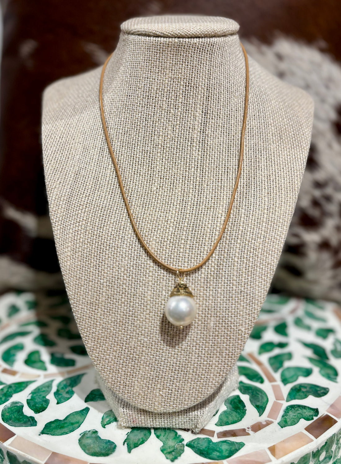 Spanish Pearl with an antique gold plated top 