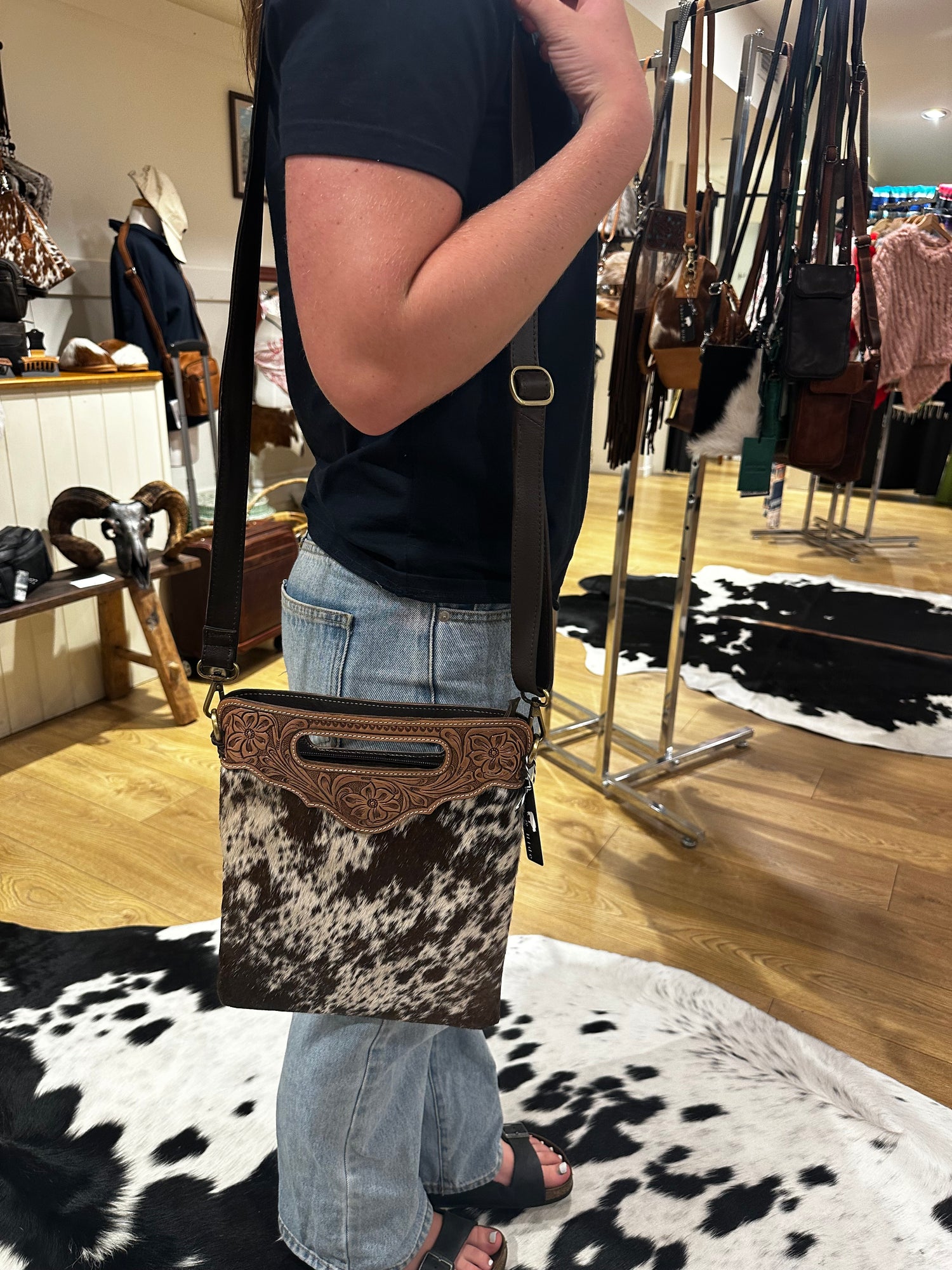 Sundance hide &amp; tooled leather handbag 