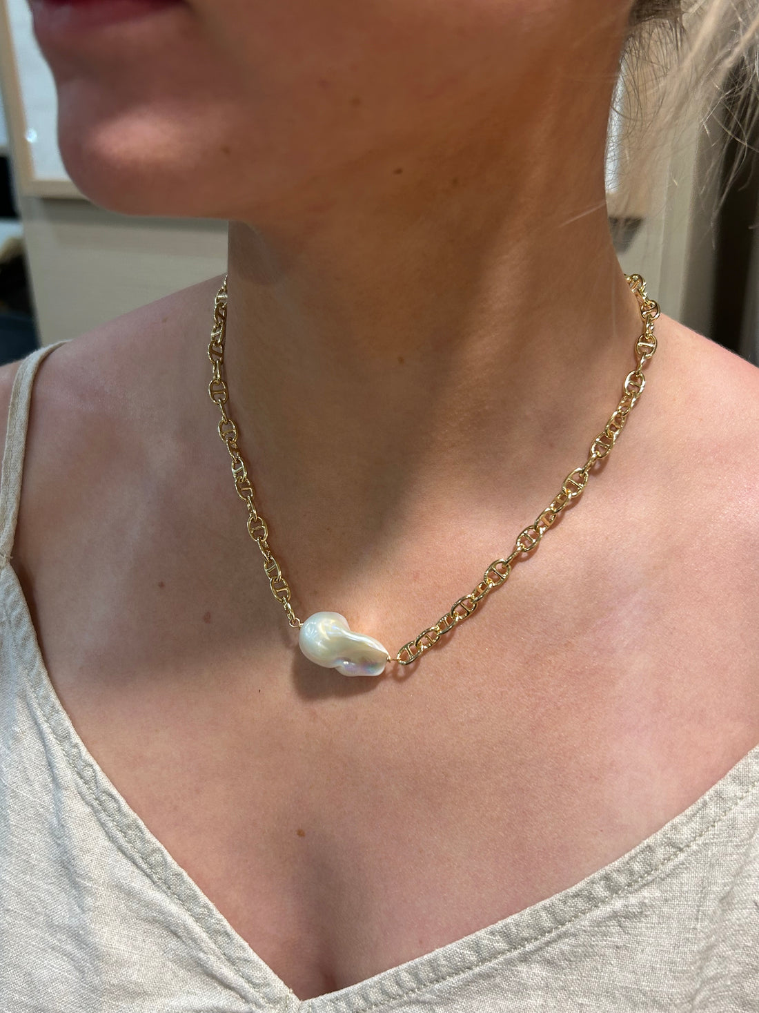 Baroque Pearl and Gold Necklace 