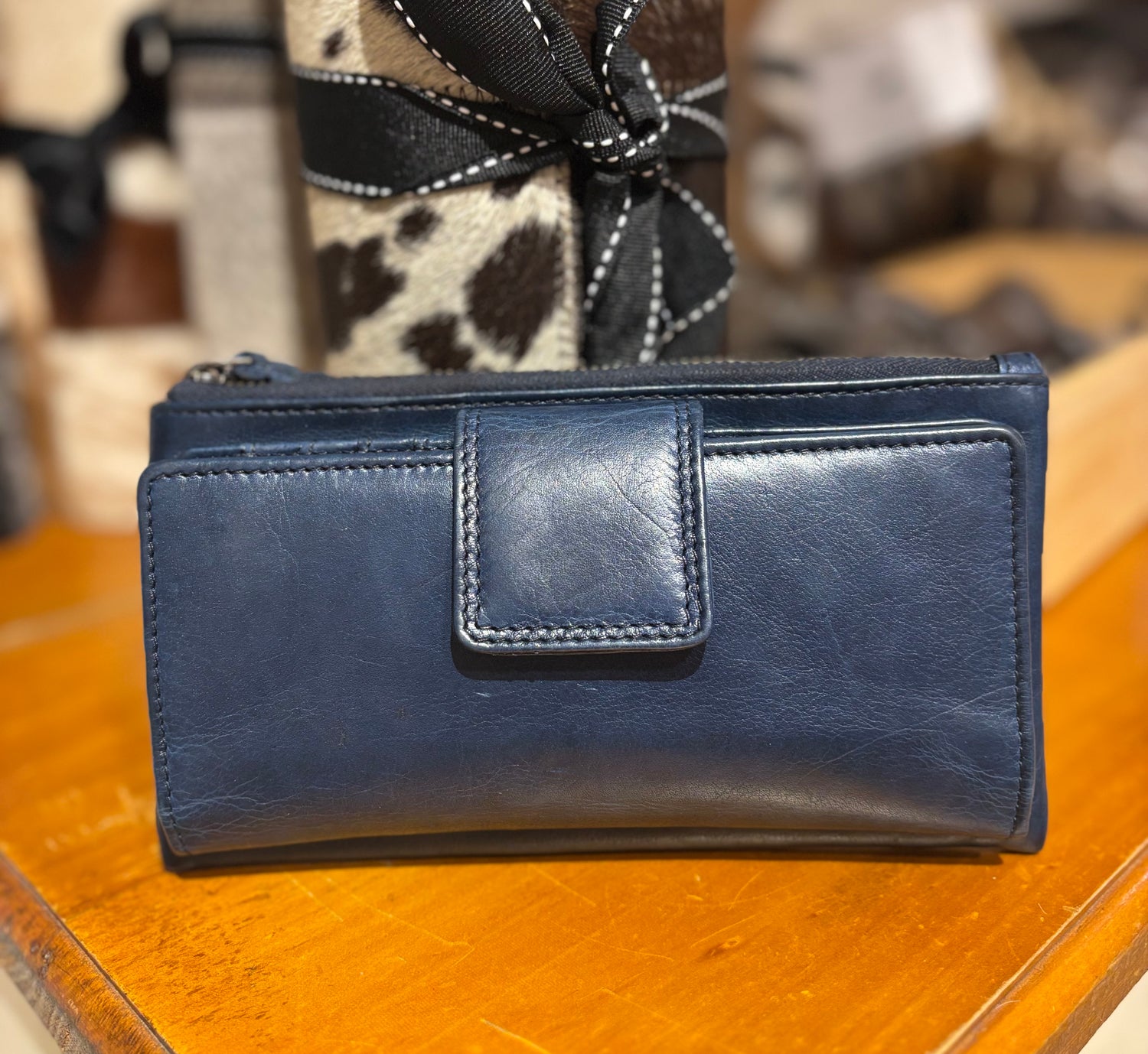 Midnight leather purse 