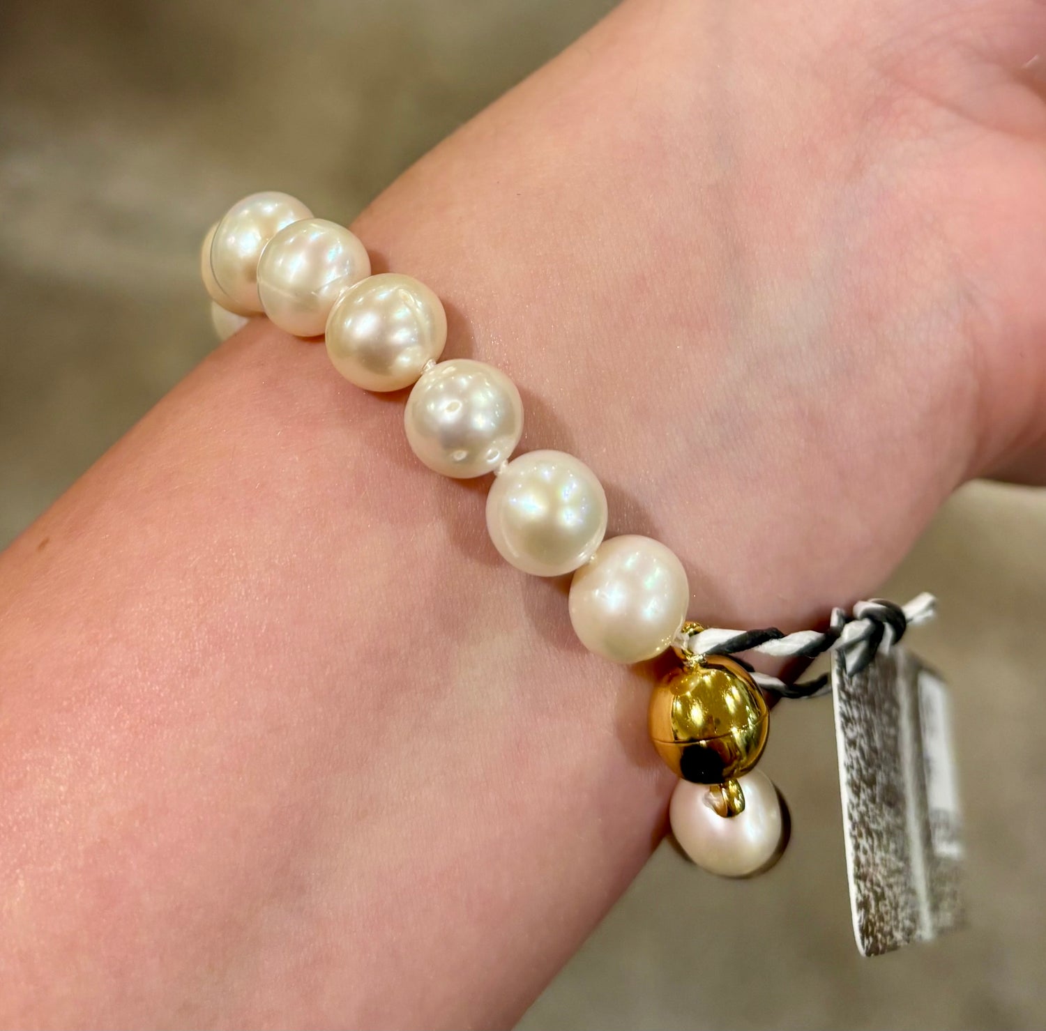 Plain Freshwater Pearl bracelet 