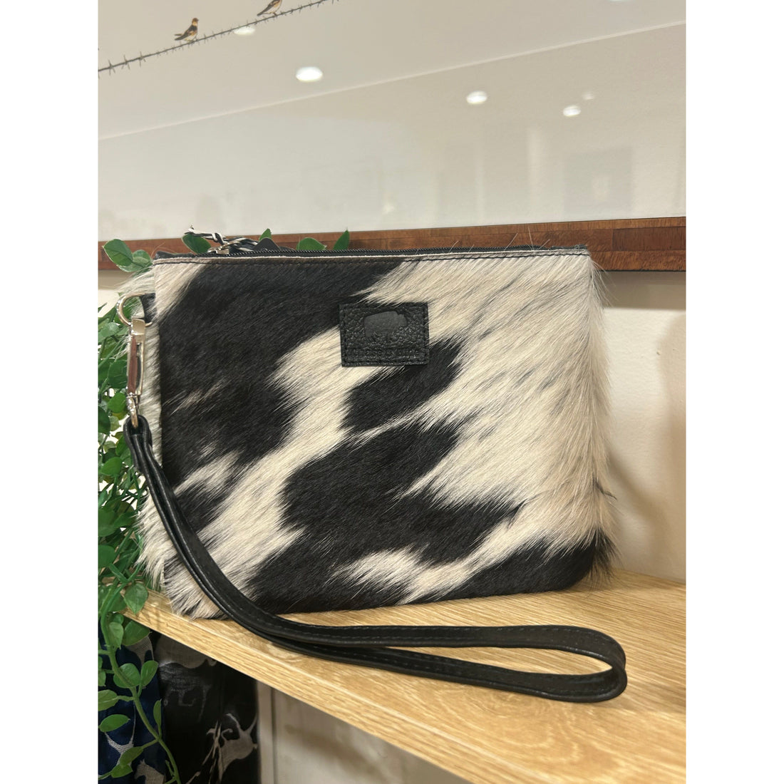 Midi Hide Black Clutch 