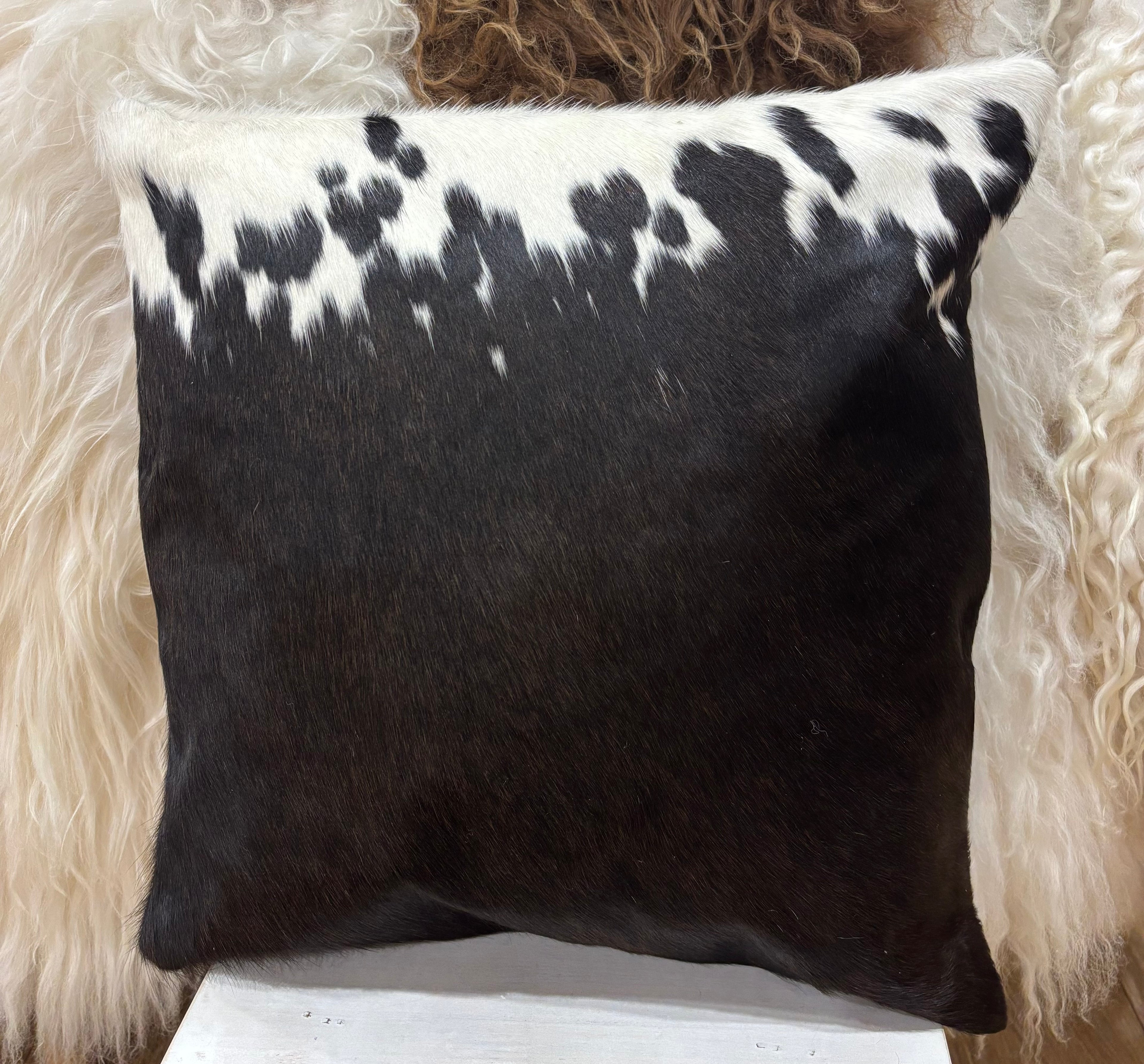Hide and leather Cushion 