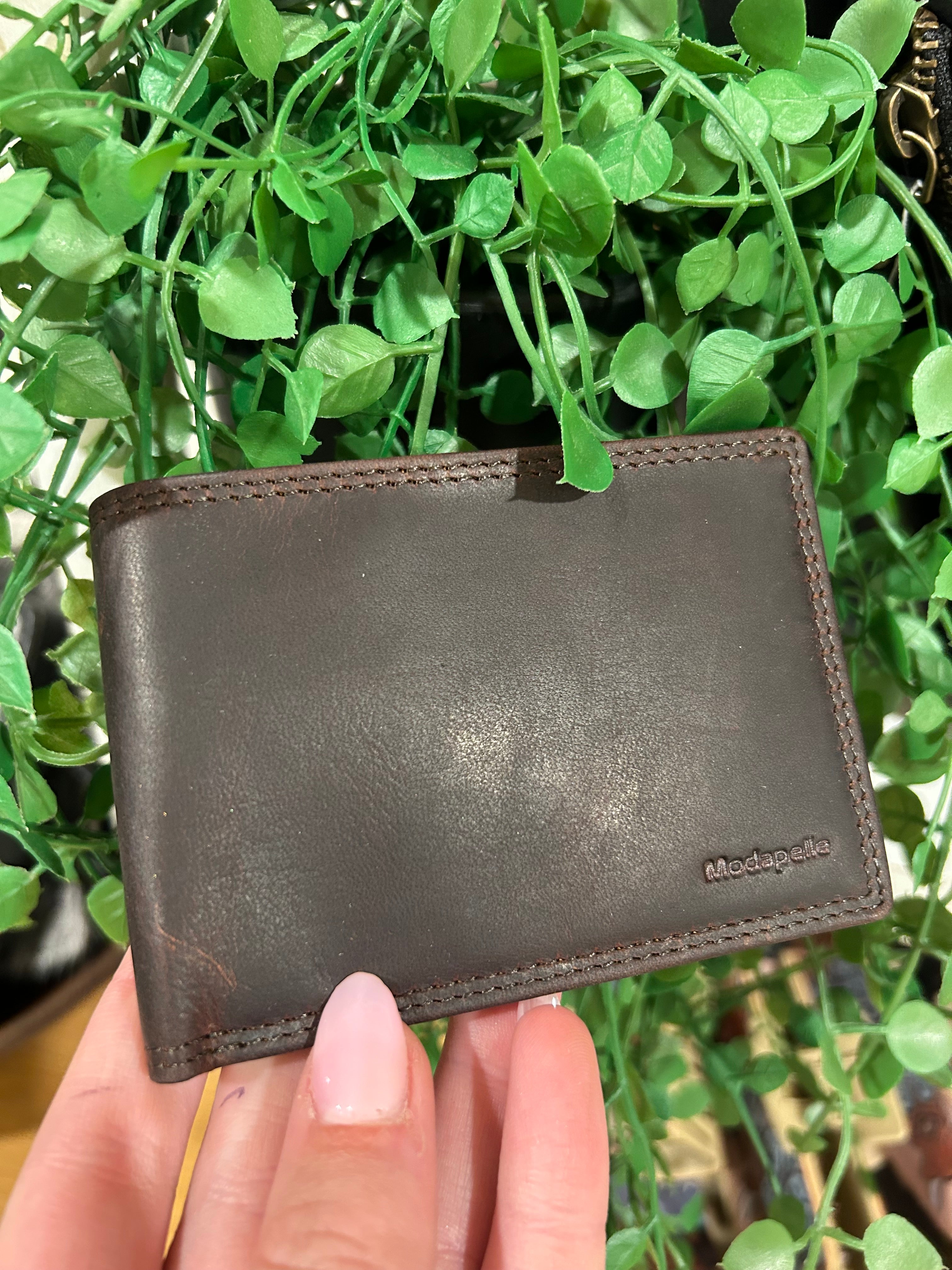 Plain Leather Wallet 