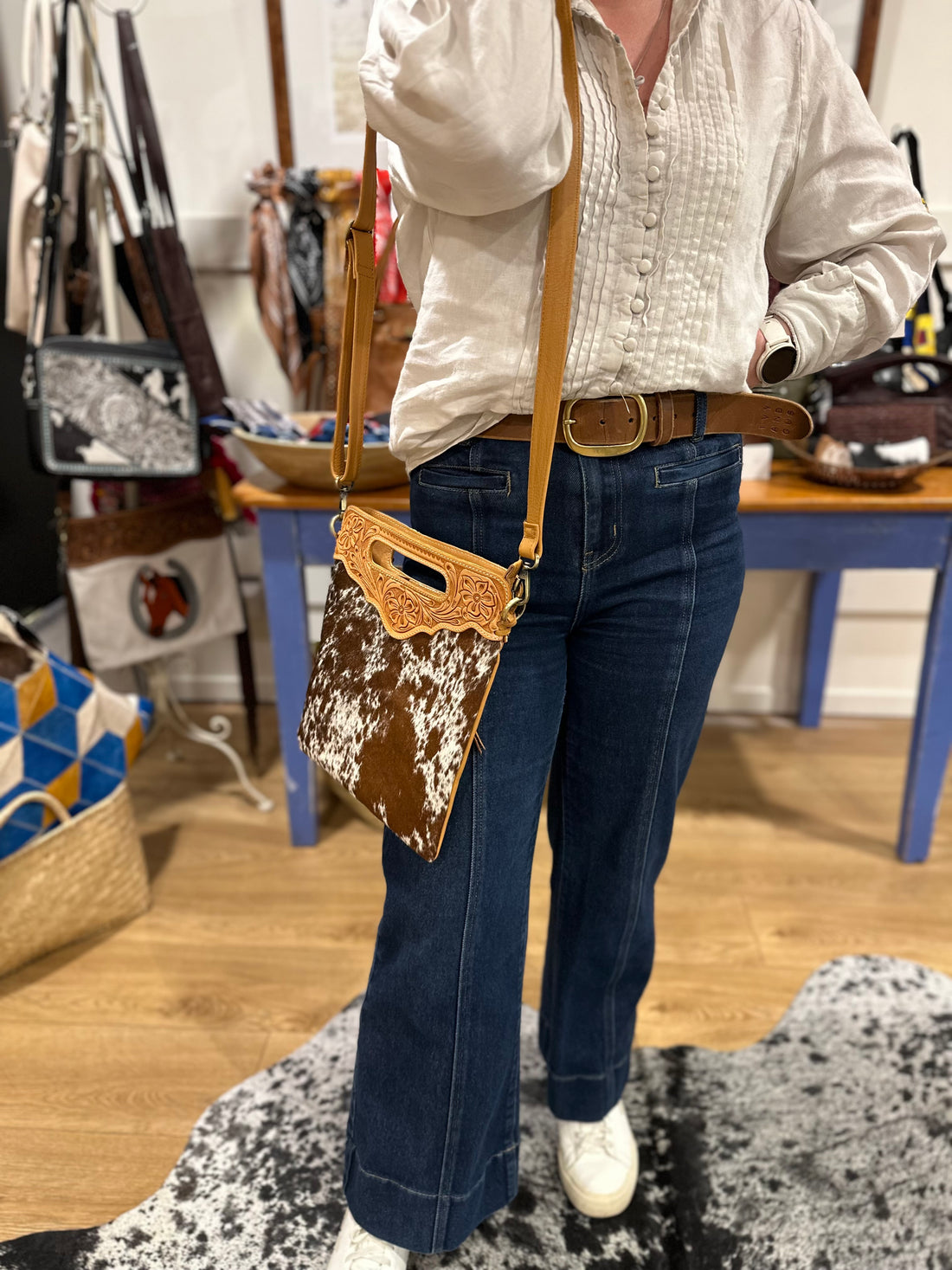 Sundance hide &amp; tooled leather handbag 