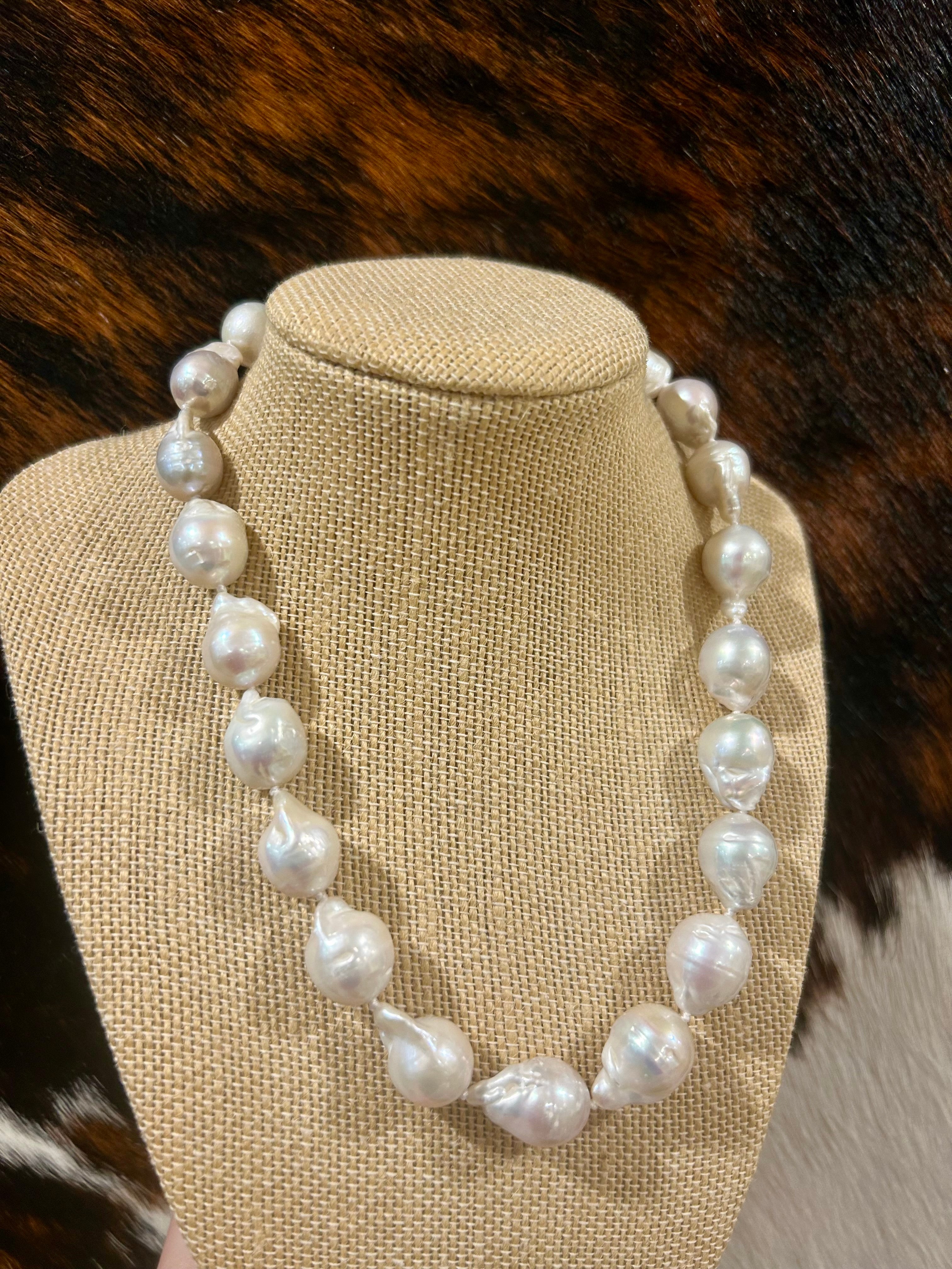 Freshwater Pearl Necklace 