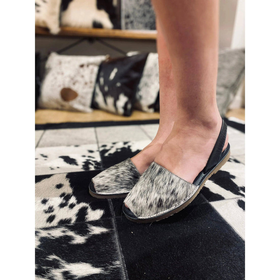 Black Cowhide Shoes Sling Back