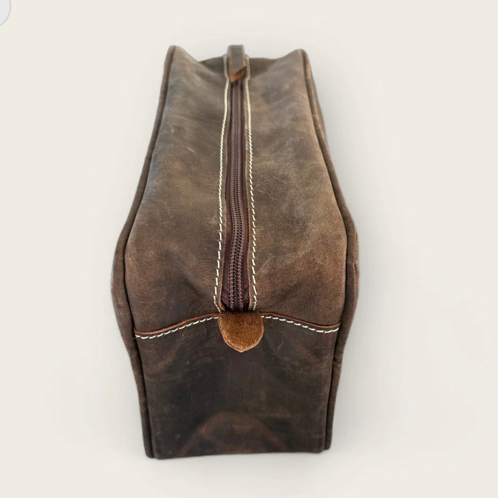 The Taro Toiletry Bag 